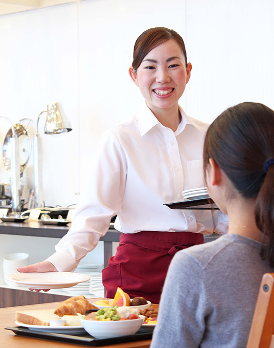 新浦安のアルバイト求人「ホテルの朝食サービス」