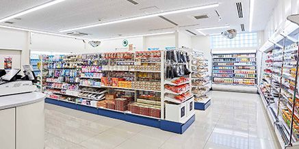 Convenience Store: FamilyMart